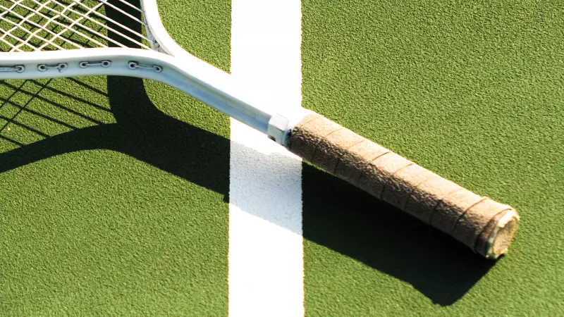how to clean leather tennis grip
