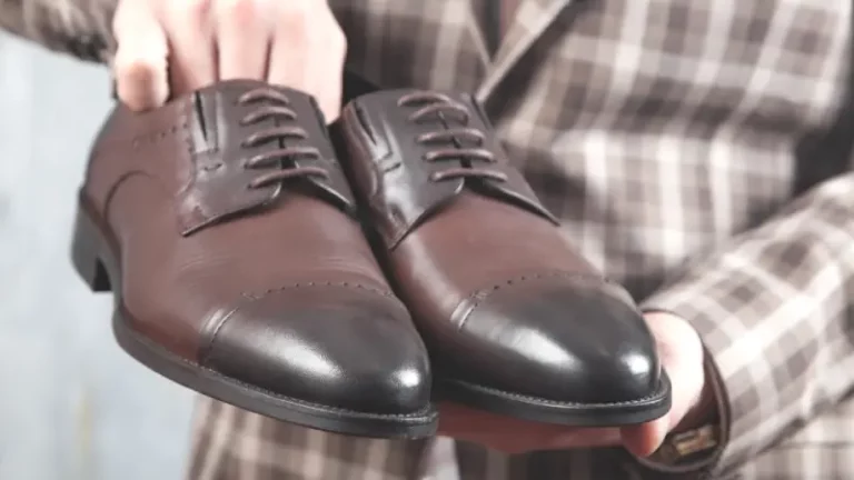 How to Get Creases Out of Leather Shoes in 8 Simple Steps