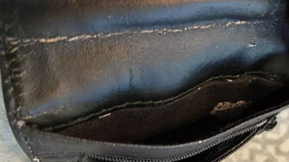 how to fix peeling leather bag