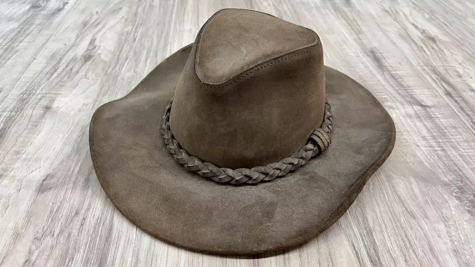 how to clean a leather hat guide